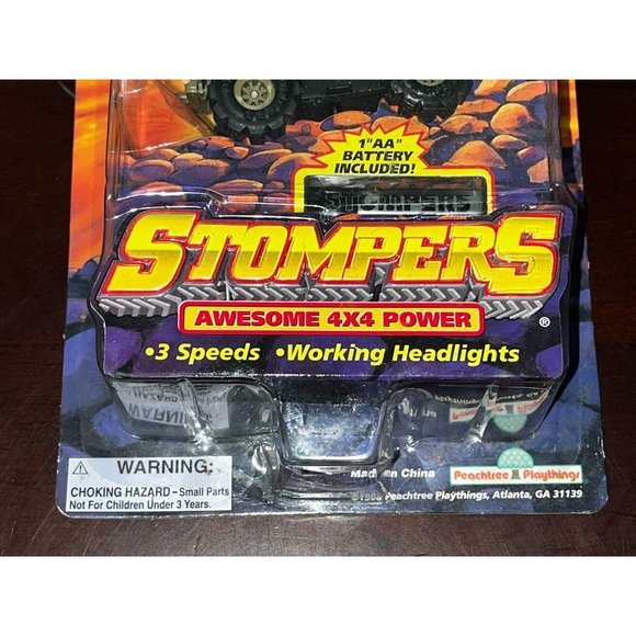 Vintage Stomper 4x4 toys Truck Military Ambulance Force Army New NOS - Picture 4 of 7